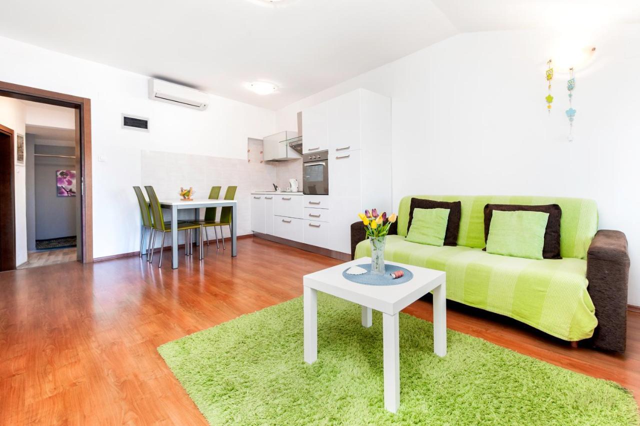 Sea View Apartment Rovinj Luaran gambar