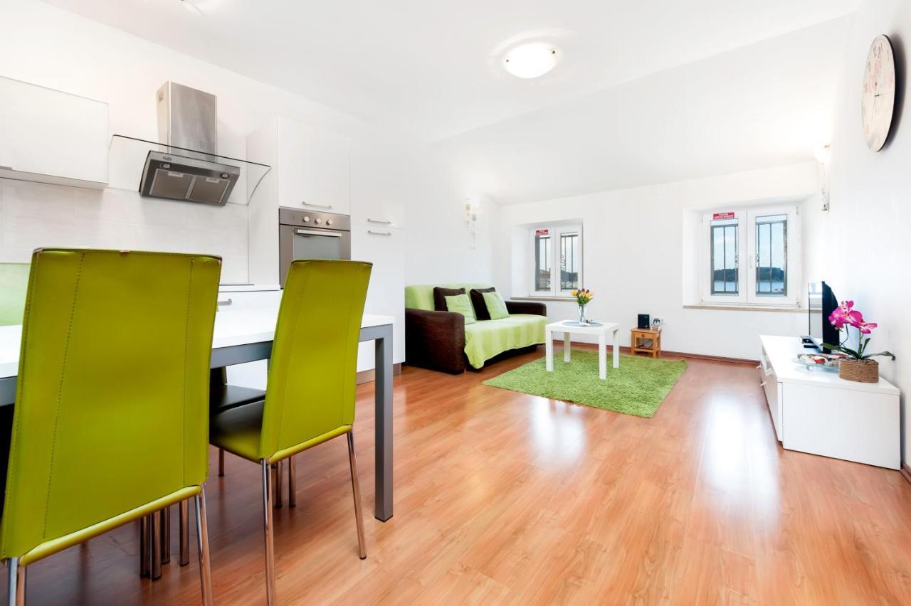 Sea View Apartment Rovinj Luaran gambar