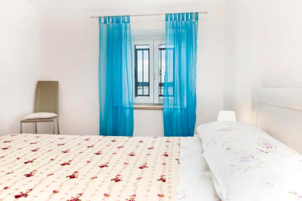 Sea View Apartment Rovinj Luaran gambar